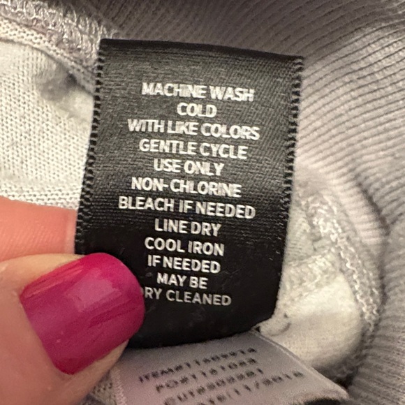 Torrid size 5 Light Gray Pullover Hoodie with Zip - Picture 7 of 7